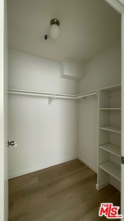 420 S Harvard Boulevard - Photo 9