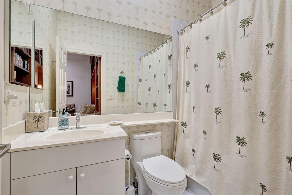 8671 Falcon Green Drive - Photo 16
