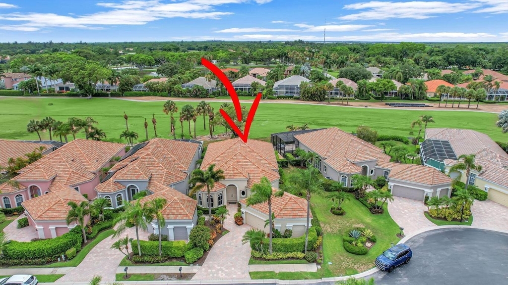 8671 Falcon Green Drive - Photo 2