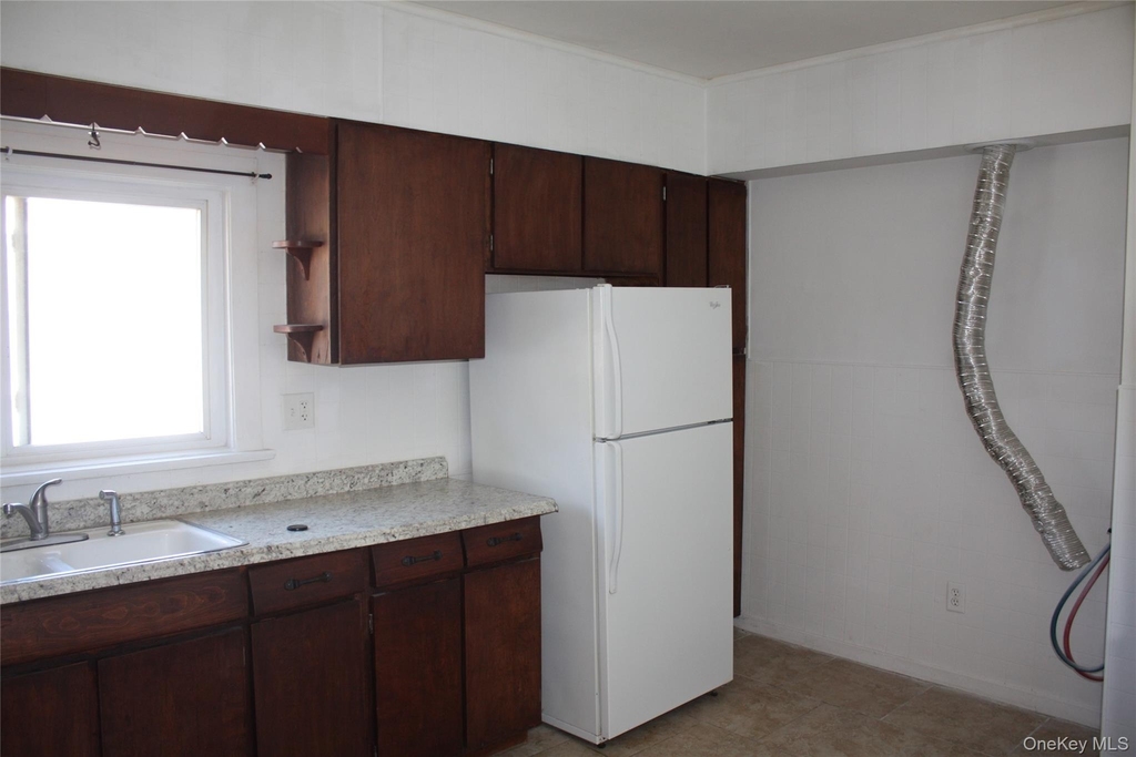 14 Liberty Street - Photo 3