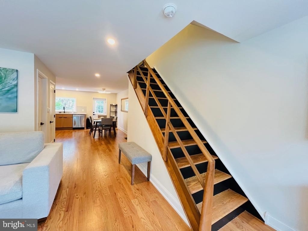 4735 Sheldon Street - Photo 5
