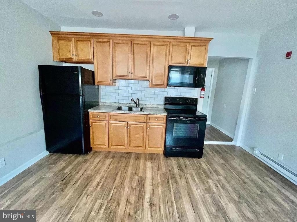 5900 Market Street - Photo 4