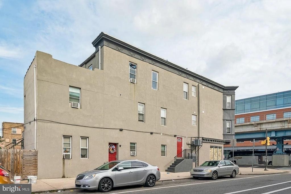 5900 Market Street - Photo 7