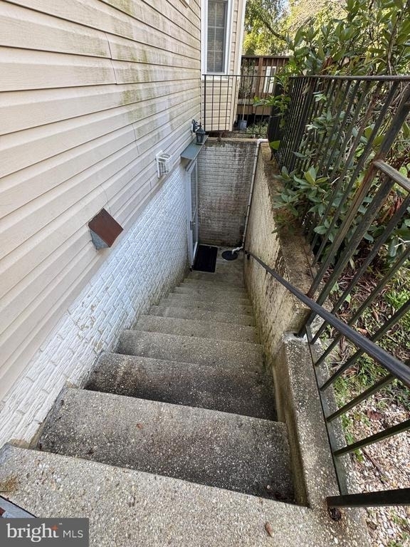2602 Ainsworth Terrace - Photo 0