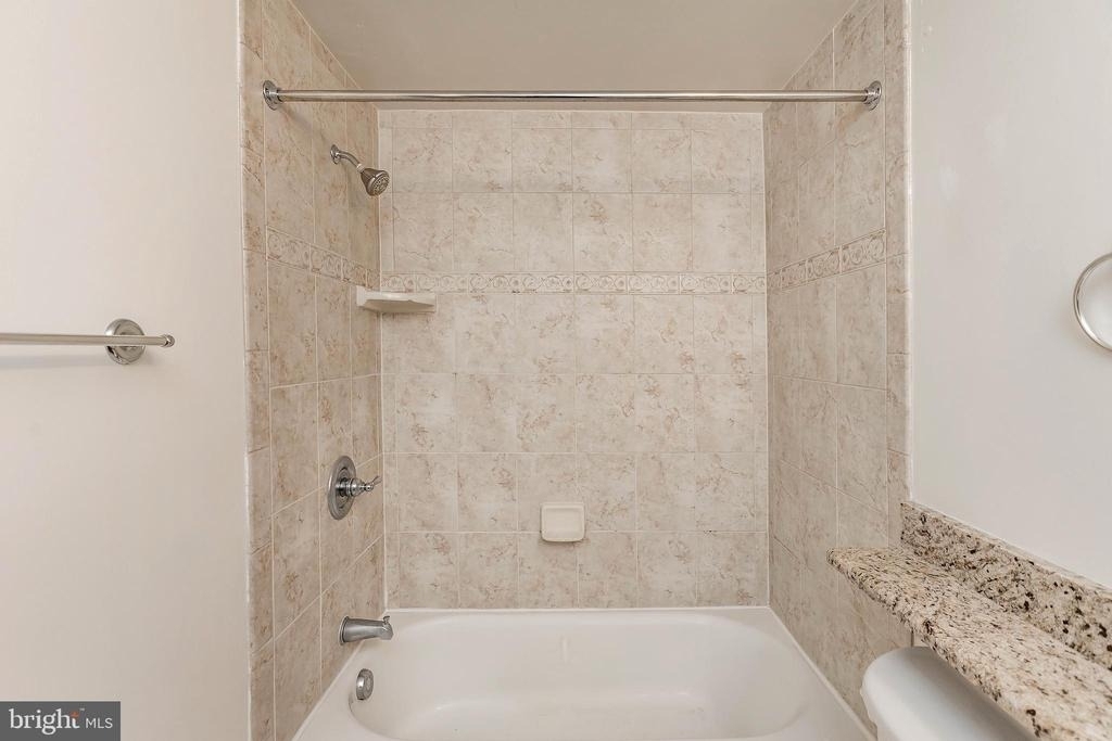 4801 Fairmont Avenue - Photo 12
