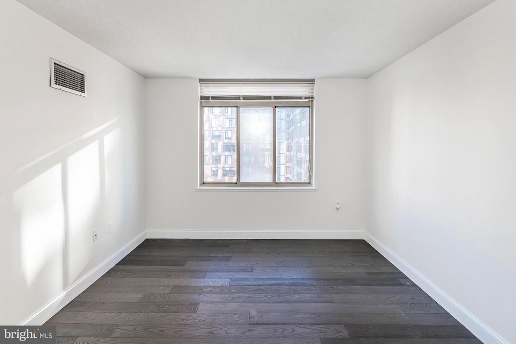 4801 Fairmont Avenue - Photo 15