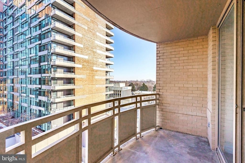 4801 Fairmont Avenue - Photo 9