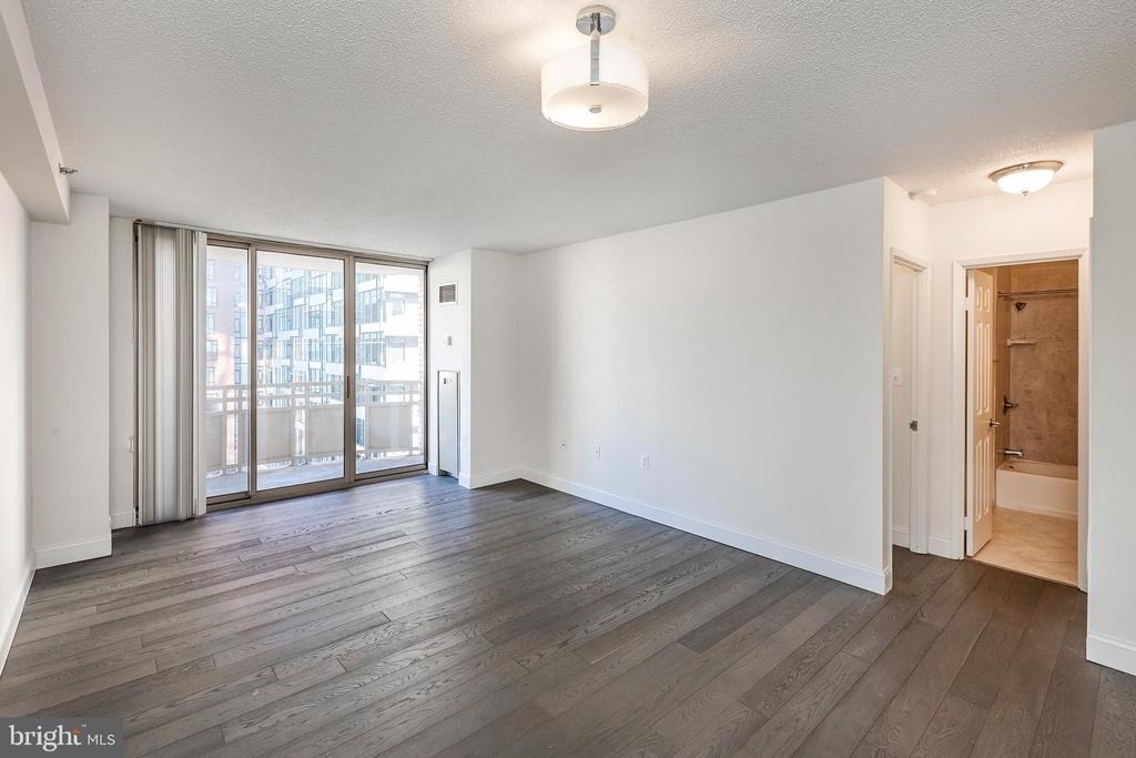 4801 Fairmont Avenue - Photo 7