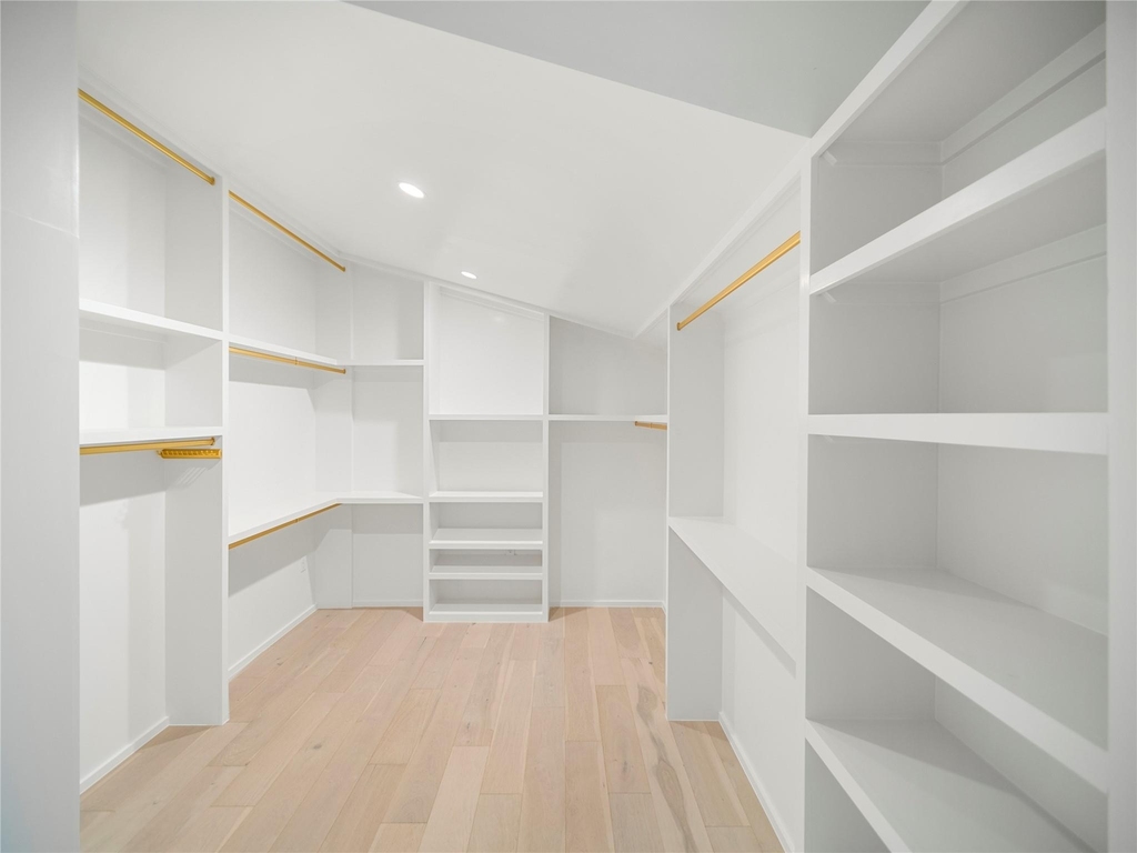 2107 Brackenridge St - Photo 23