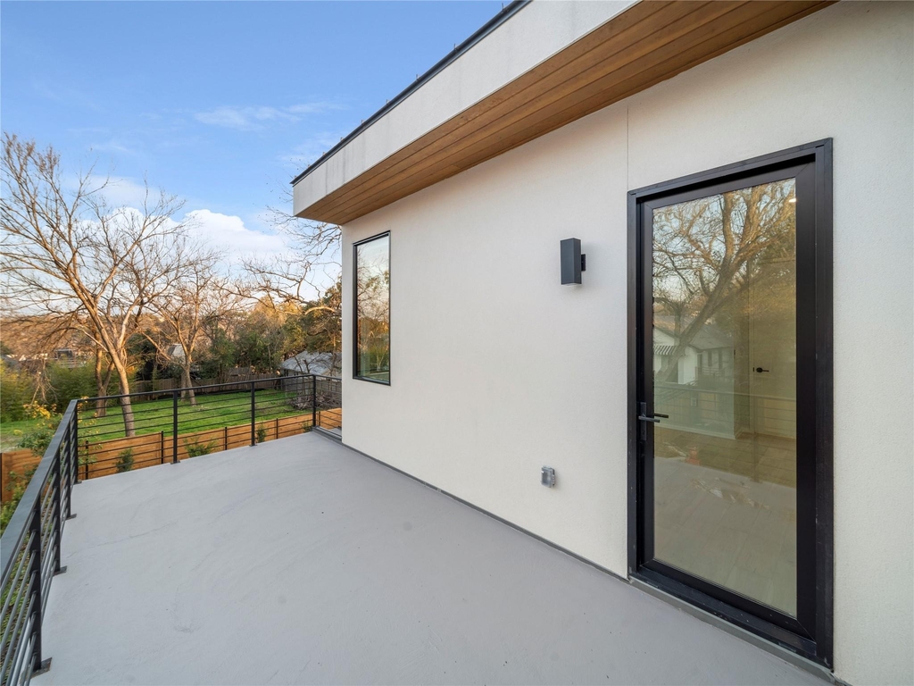 2107 Brackenridge St - Photo 22