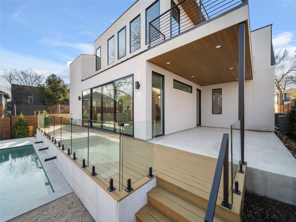 2107 Brackenridge St - Photo 14