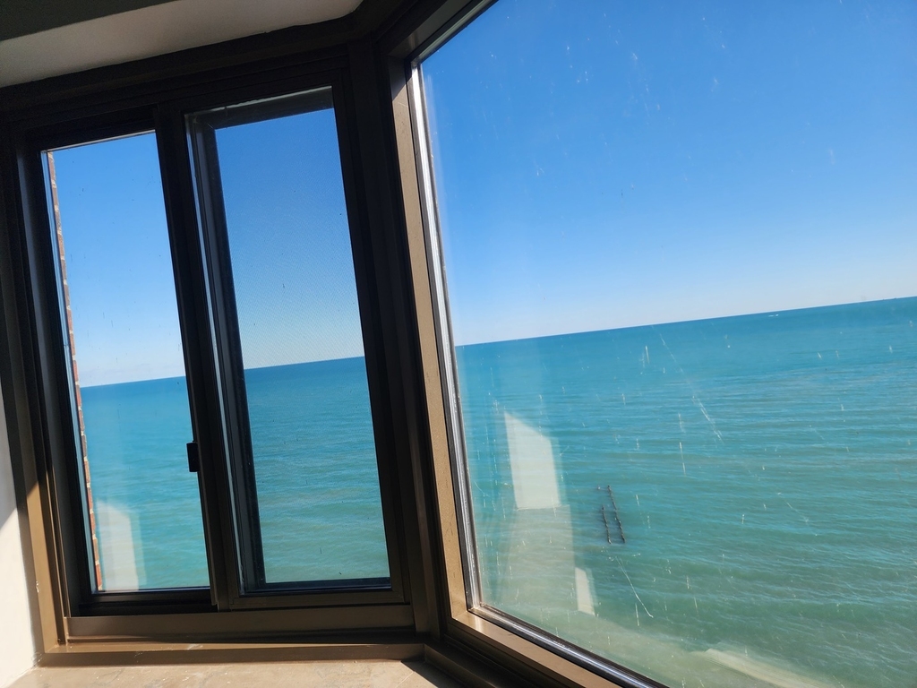 7337 S South Shore Drive - Photo 2