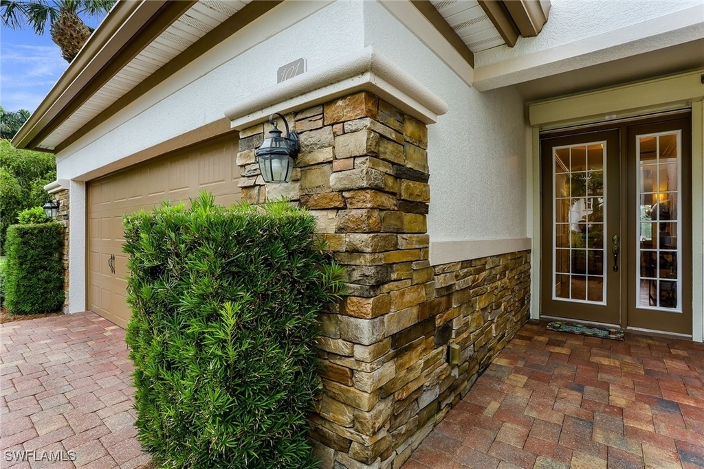 8023 Players Cove Drive - Photo 1