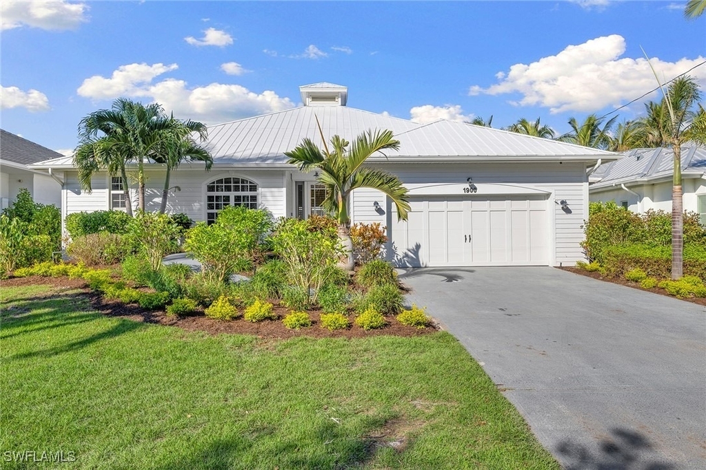 1900 Sandpiper Street - Photo 0