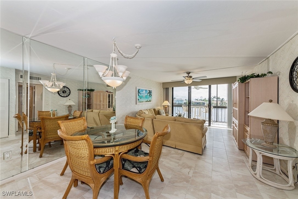 591 Seaview Court - Photo 4