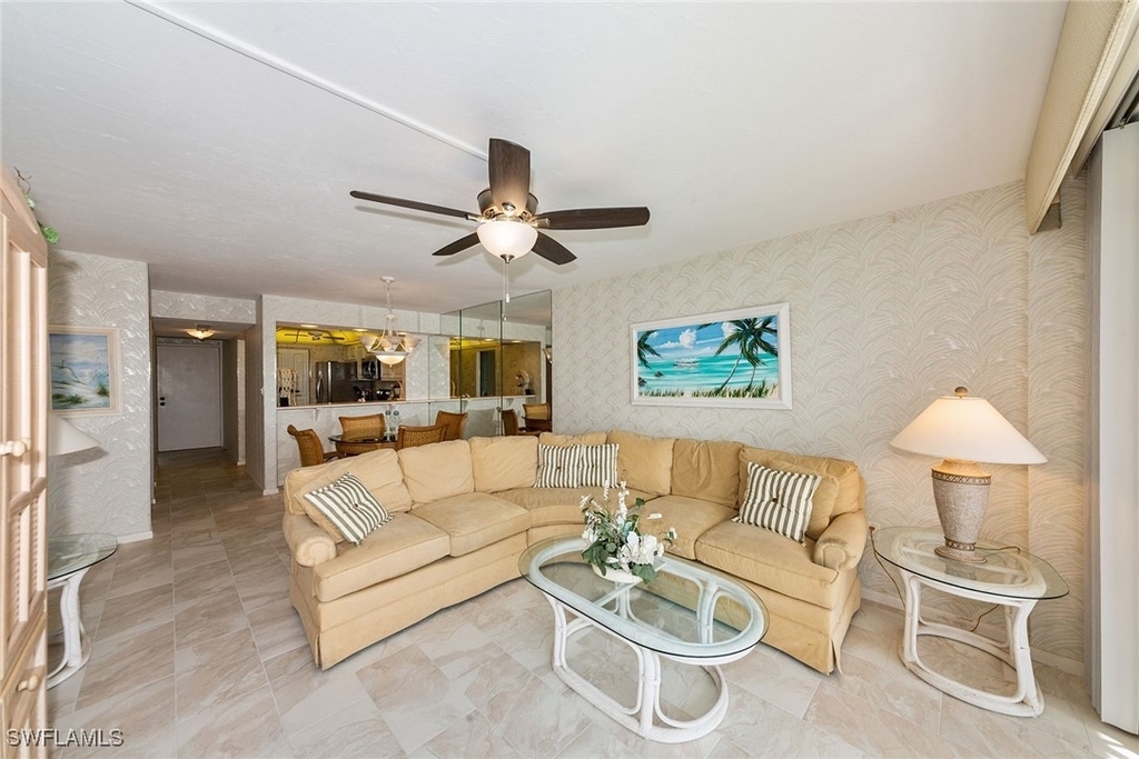 591 Seaview Court - Photo 2