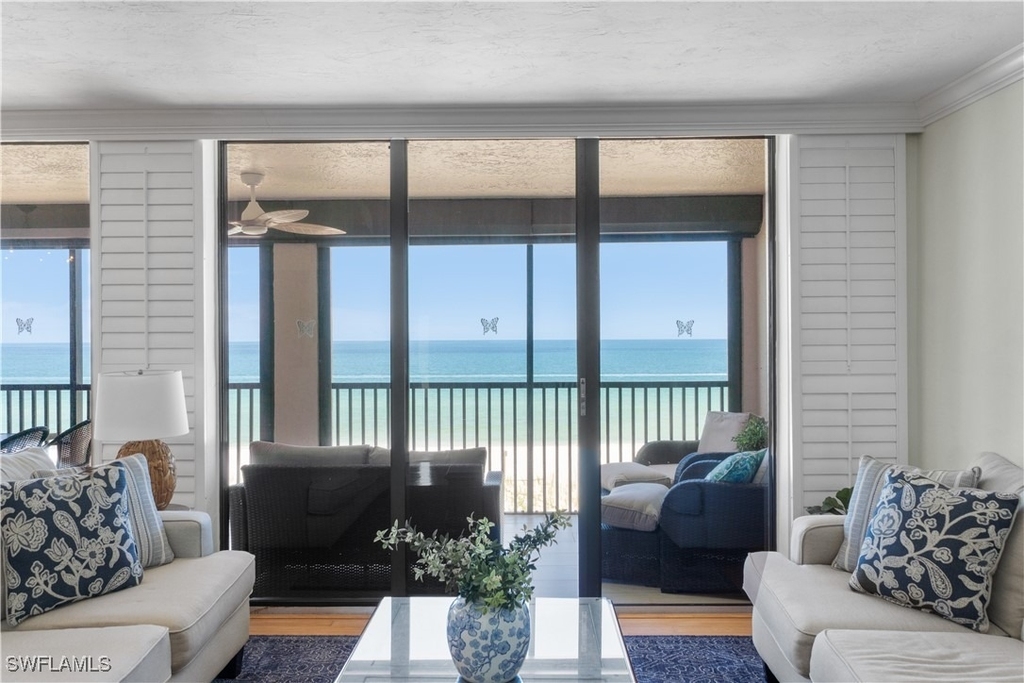 9715 Gulf Shore Drive - Photo 2