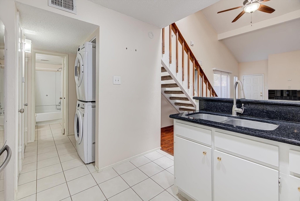 2611 Grants Lake Boulevard - Photo 11