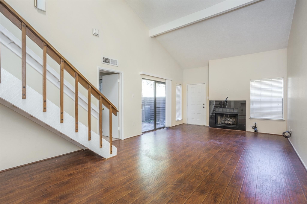 2611 Grants Lake Boulevard - Photo 3