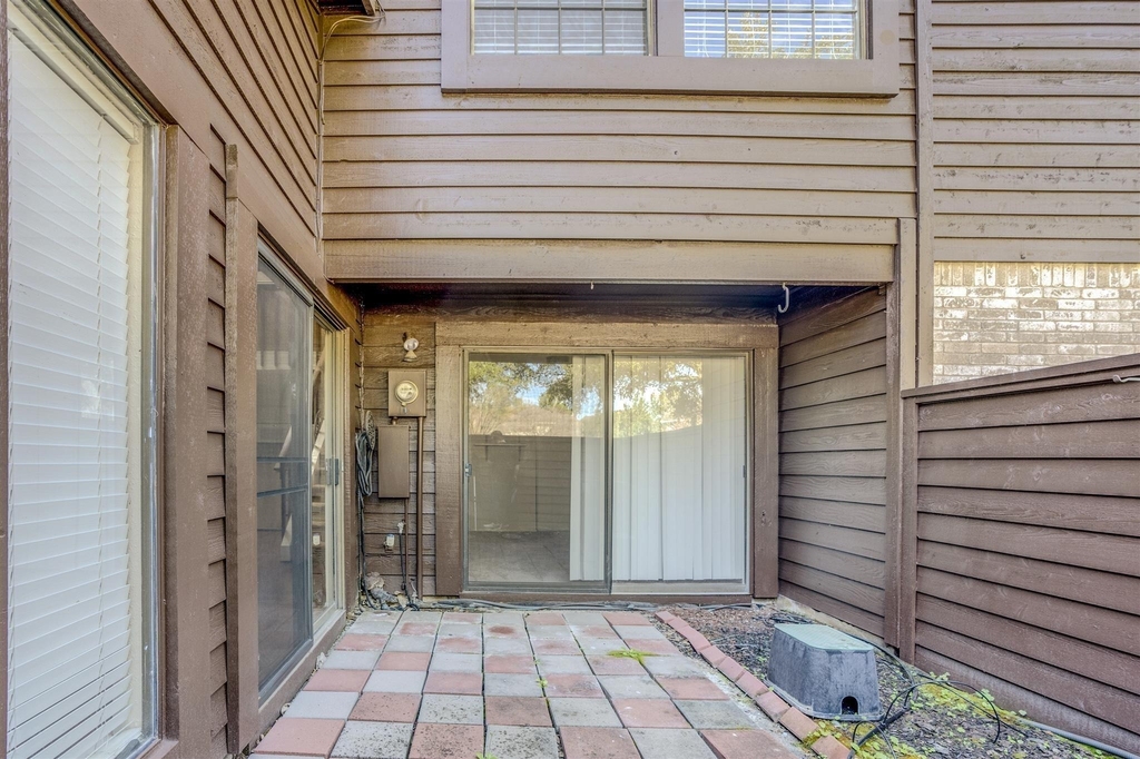 2611 Grants Lake Boulevard - Photo 23