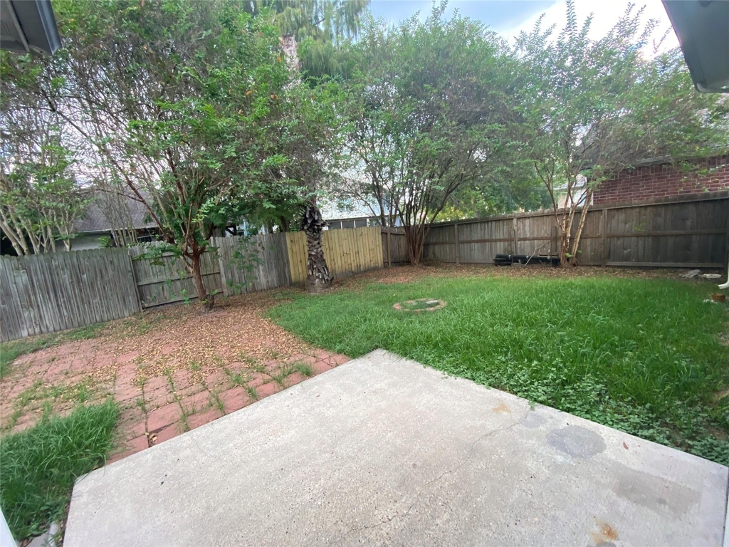 9210 Hidden Lake E - Photo 41