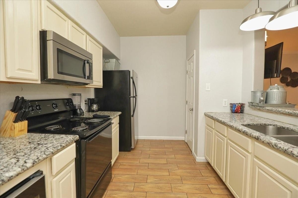 13121 Vickery Street - Photo 27