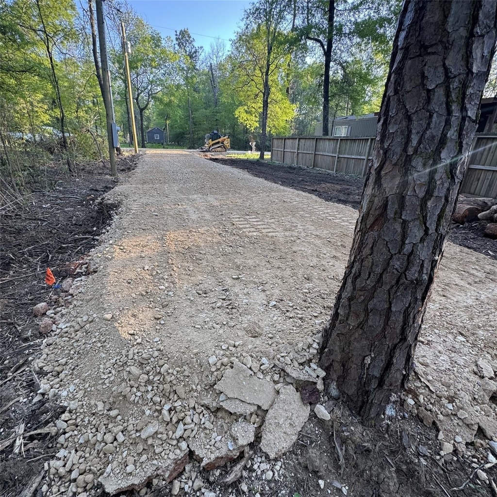 210 Cloverdale - Photo 2