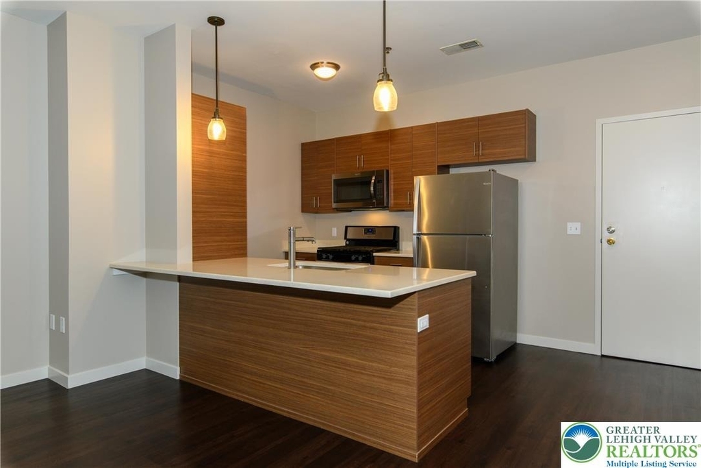 16 Centre Square - Photo 6