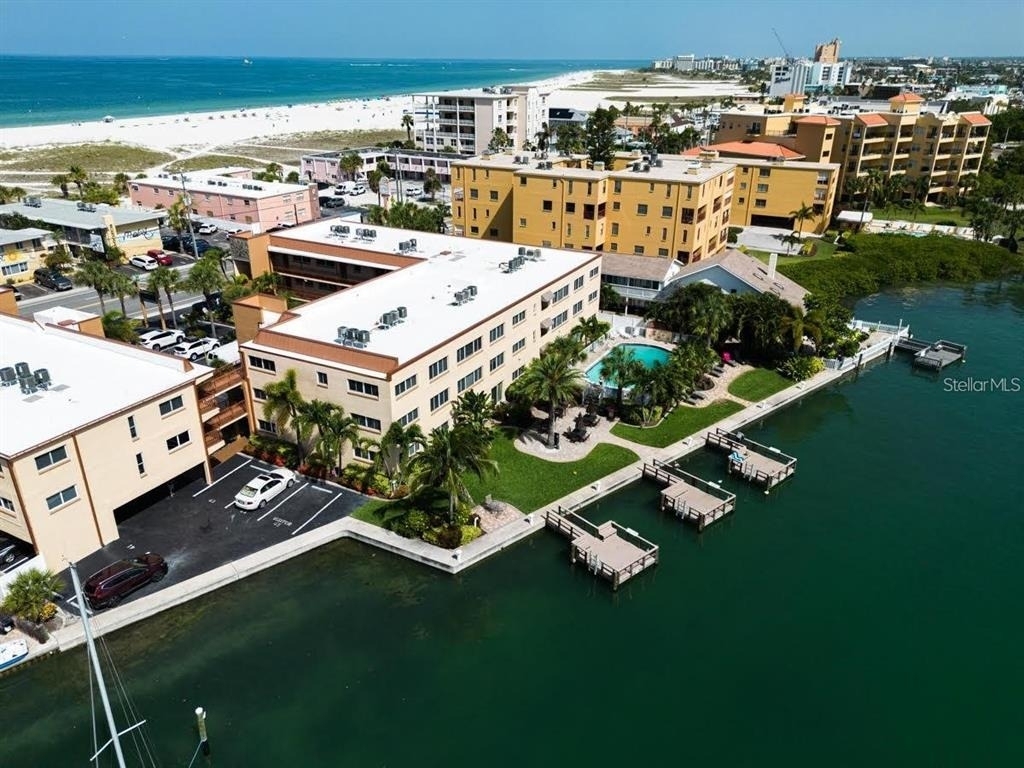 10265 Gulf Boulevard - Photo 29