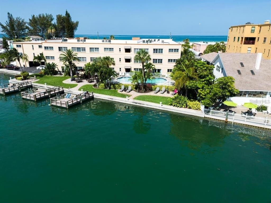10265 Gulf Boulevard - Photo 30