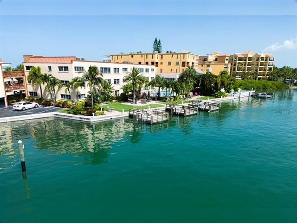10265 Gulf Boulevard - Photo 2