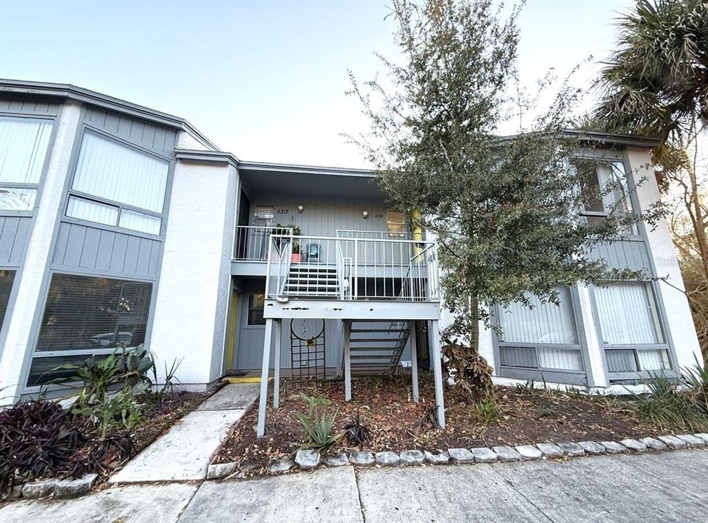4308 Lakeway Drive - Photo 0