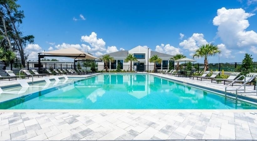 18772 Grand Live Oak Boulevard - Photo 2