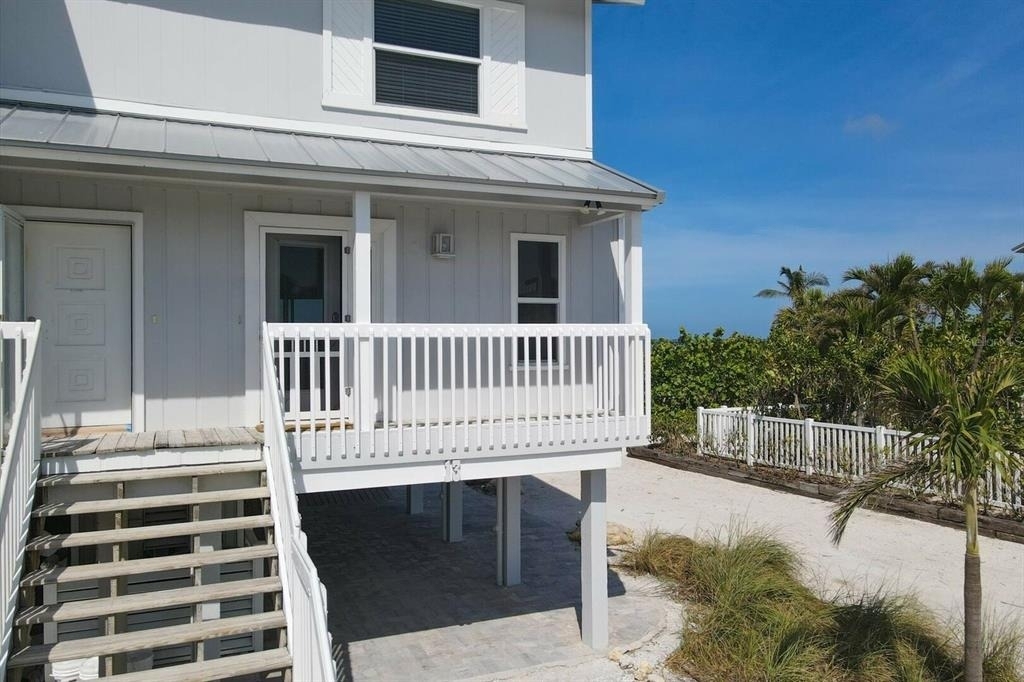 420 Gulf Boulevard - Photo 2