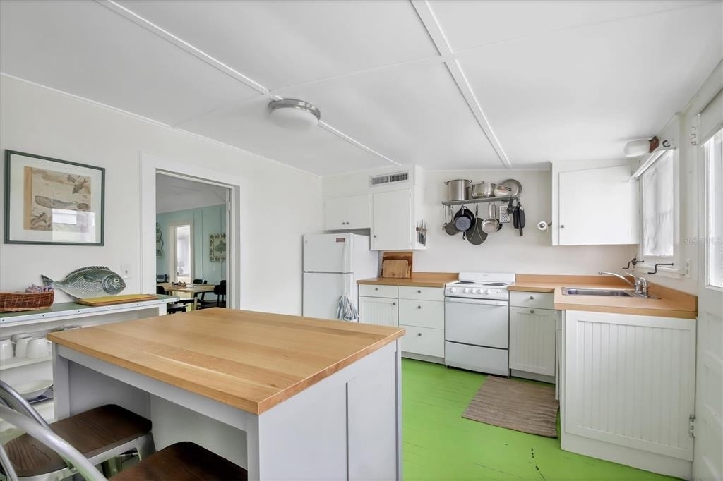 241 Gilchrist Avenue - Photo 19