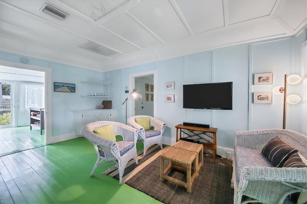 241 Gilchrist Avenue - Photo 15