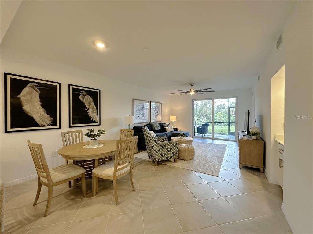 14221 Heritage Landing Boulevard - Photo 6