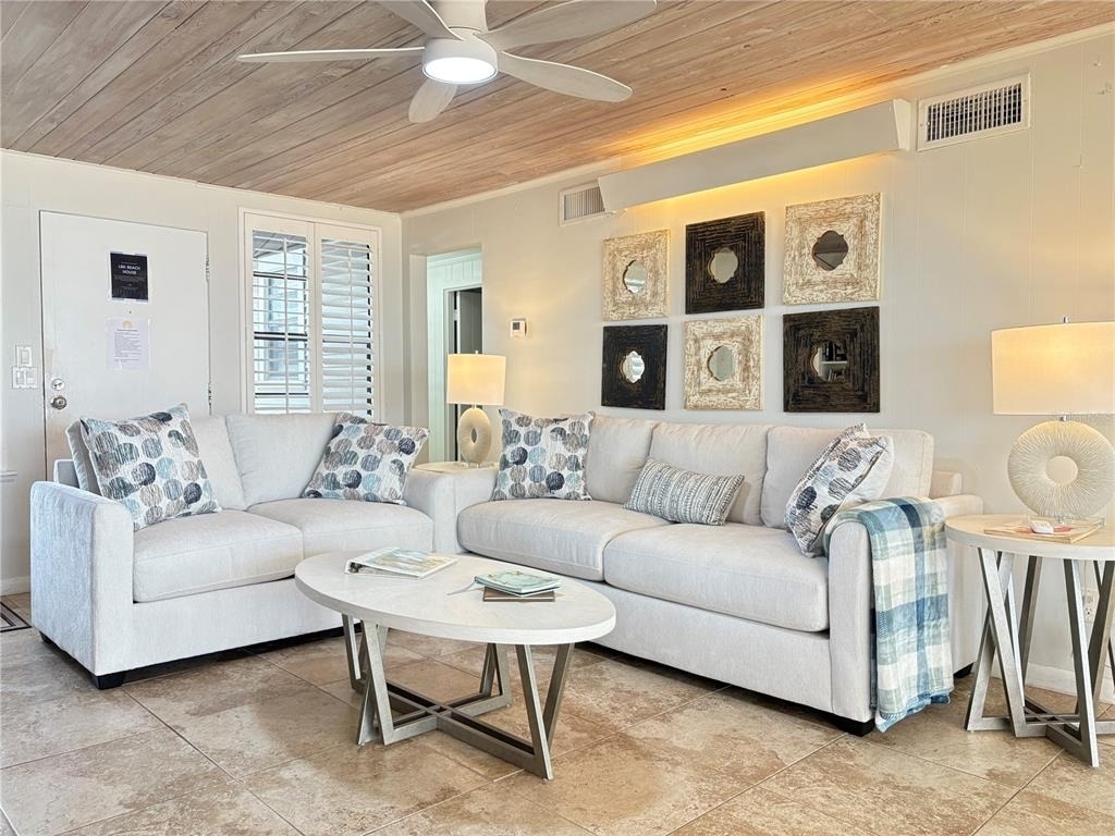 2823 Gulf Of Mexico Drive - Photo 4