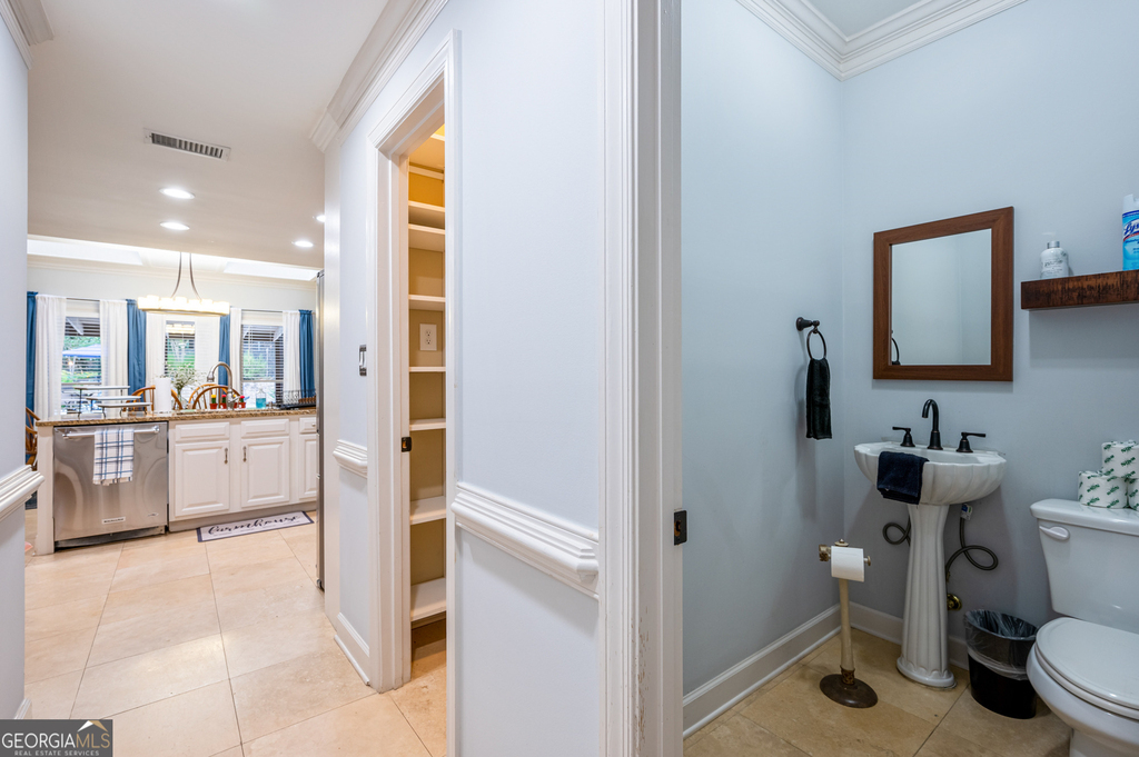 29 Dean Road Se - Photo 14