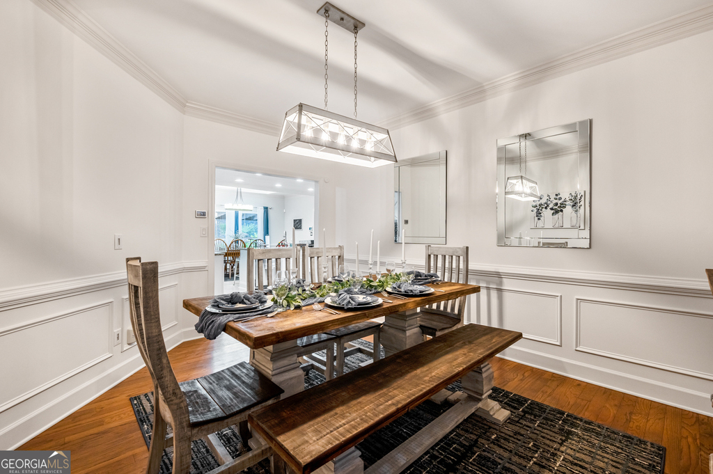 29 Dean Road Se - Photo 2