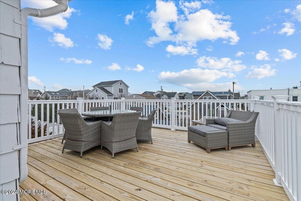 51 3rd Avenue - Photo 32