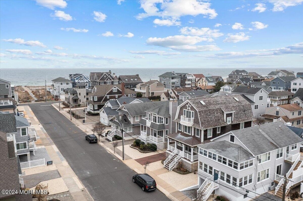51 3rd Avenue - Photo 2
