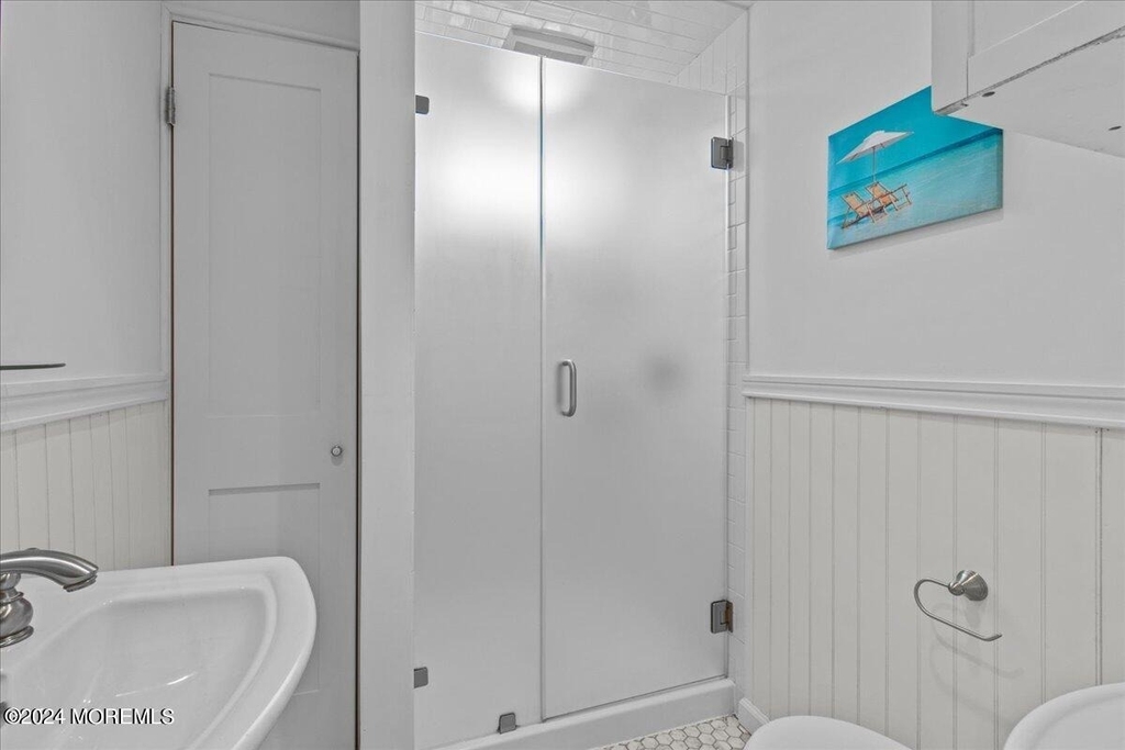 51 3rd Avenue - Photo 15