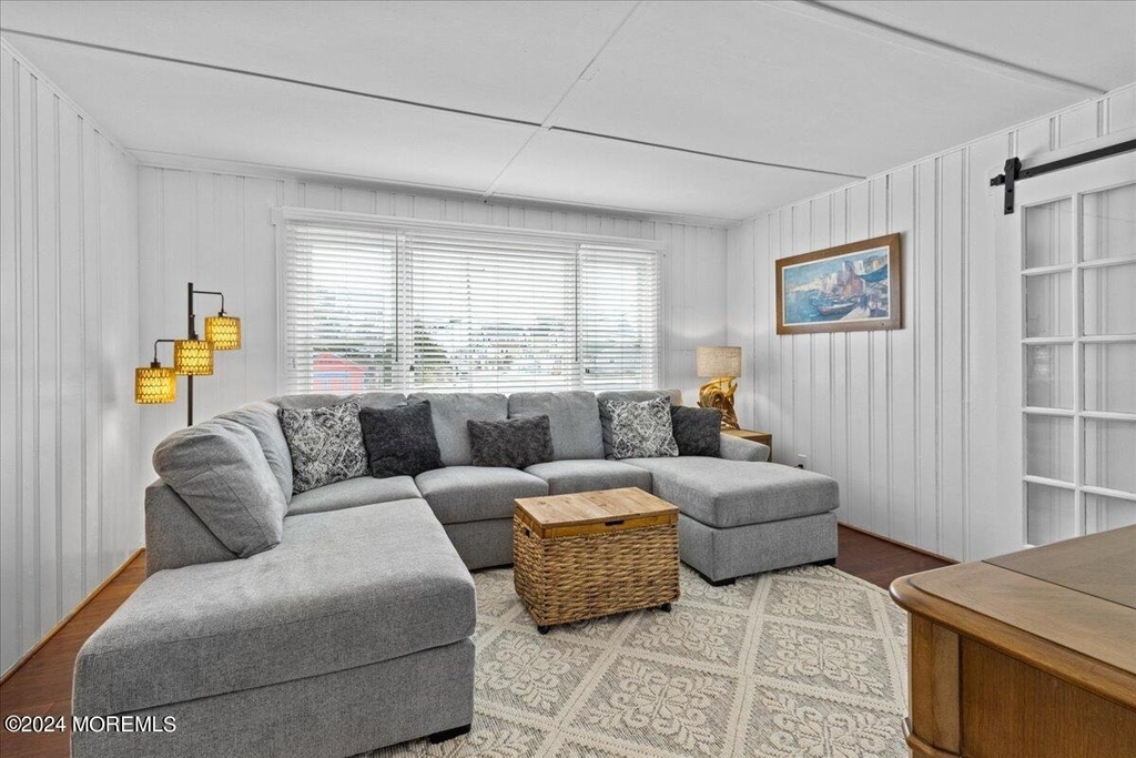 51 3rd Avenue - Photo 14