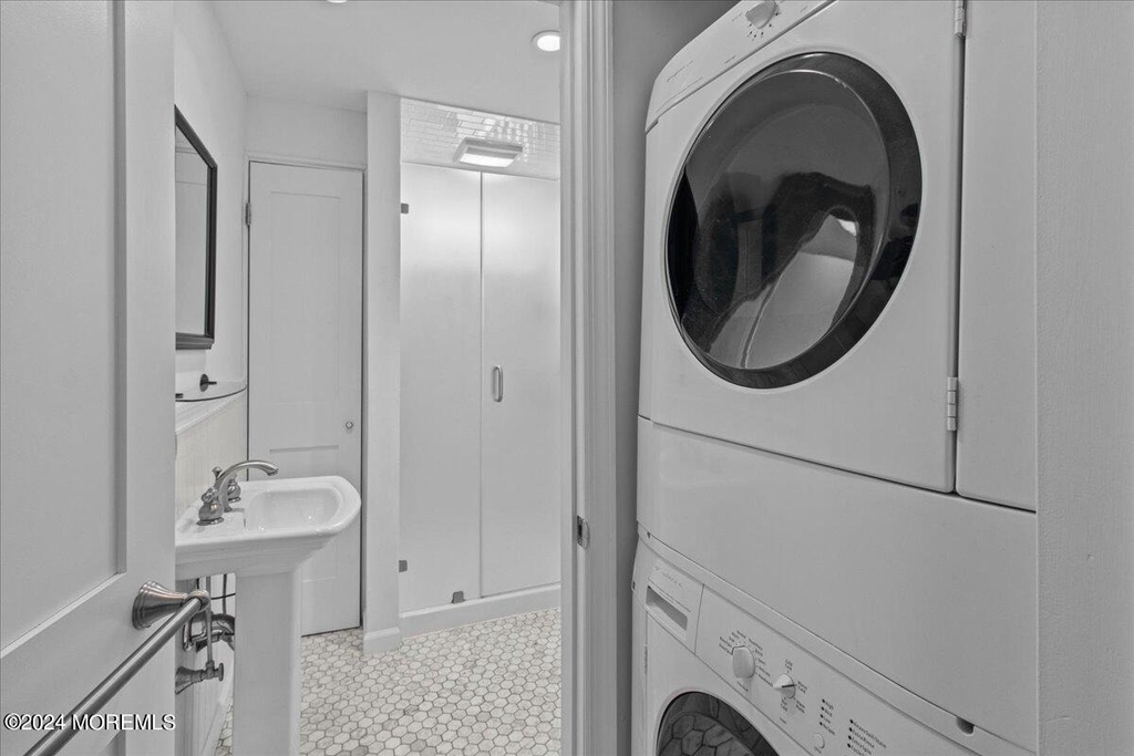 51 3rd Avenue - Photo 16