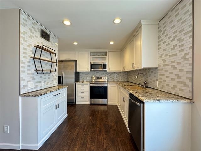 12480 Abrams Road - Photo 10