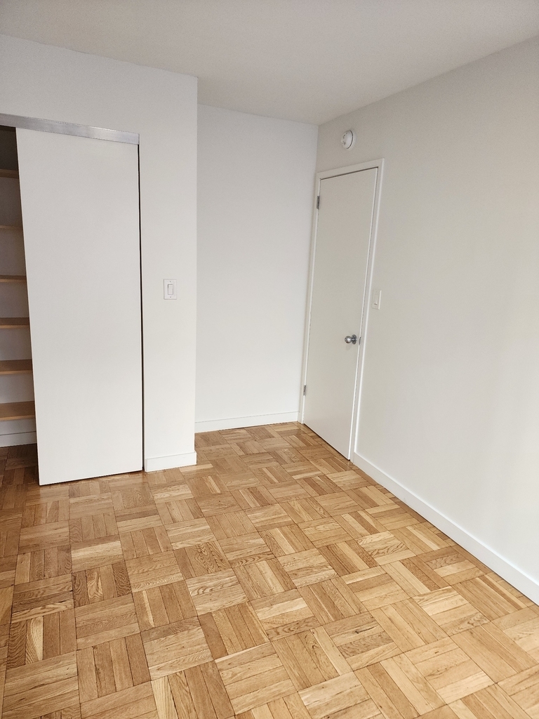 145 4th Avenue - Photo 1
