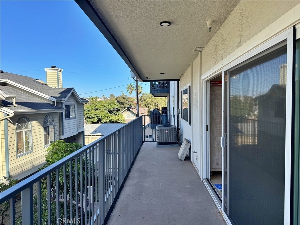 230 S Catalina - Photo 19