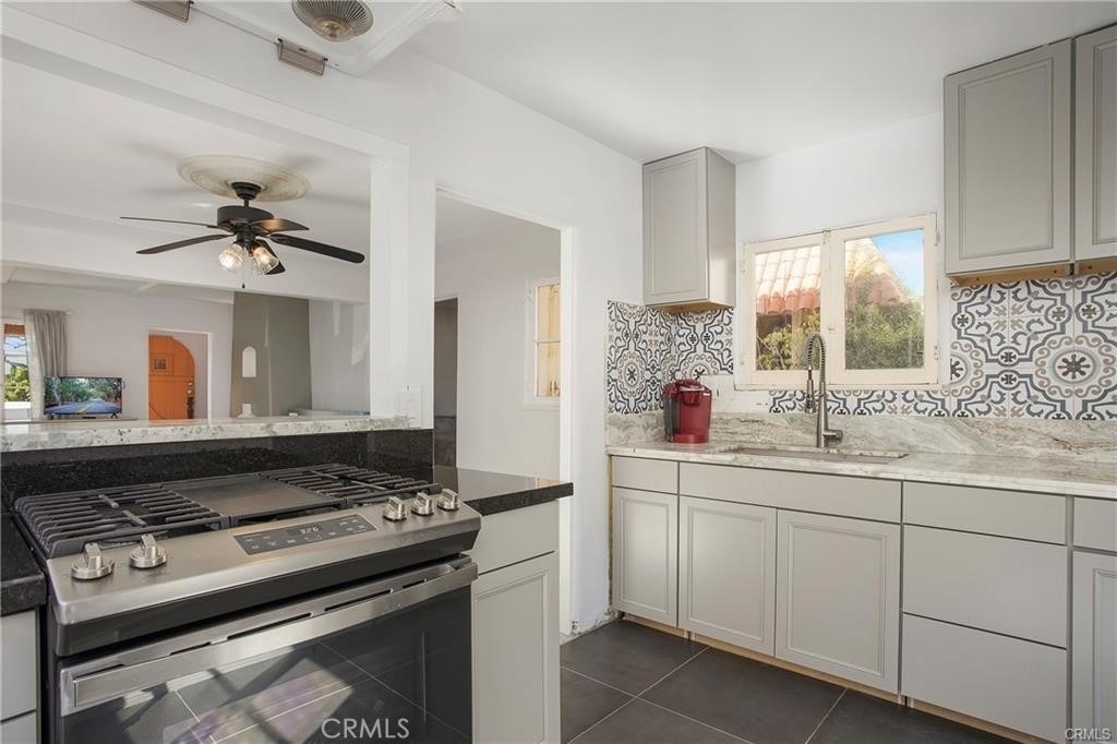 251 Avenida Del Mar - Photo 1