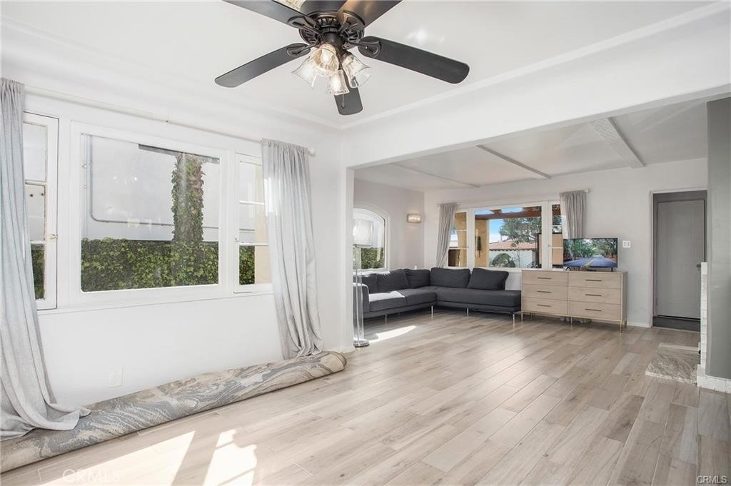 251 Avenida Del Mar - Photo 5